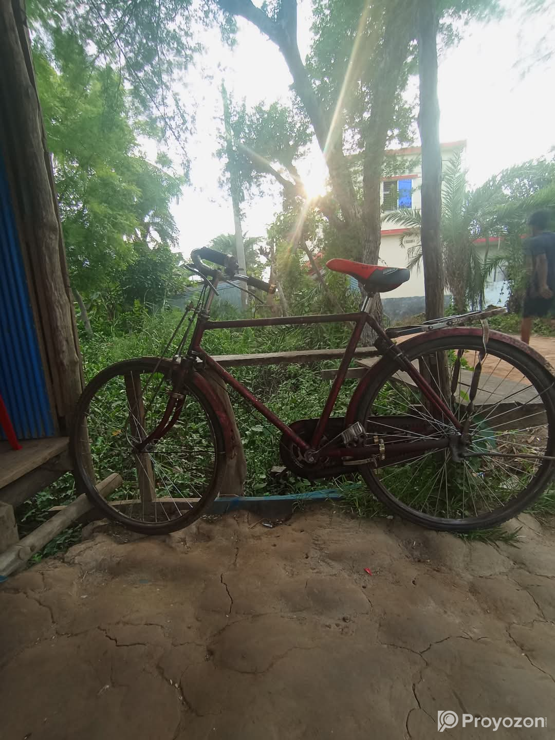 হিরো সাইকেলটা বিক্রি করা হবে।