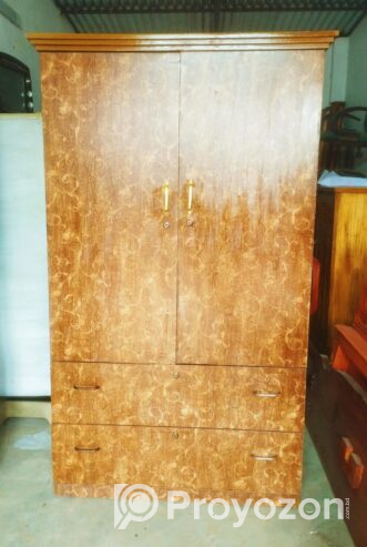 ফুল ফ্রেশ পার্টেক্স এর আলমারি বিক্রি করা হবে।