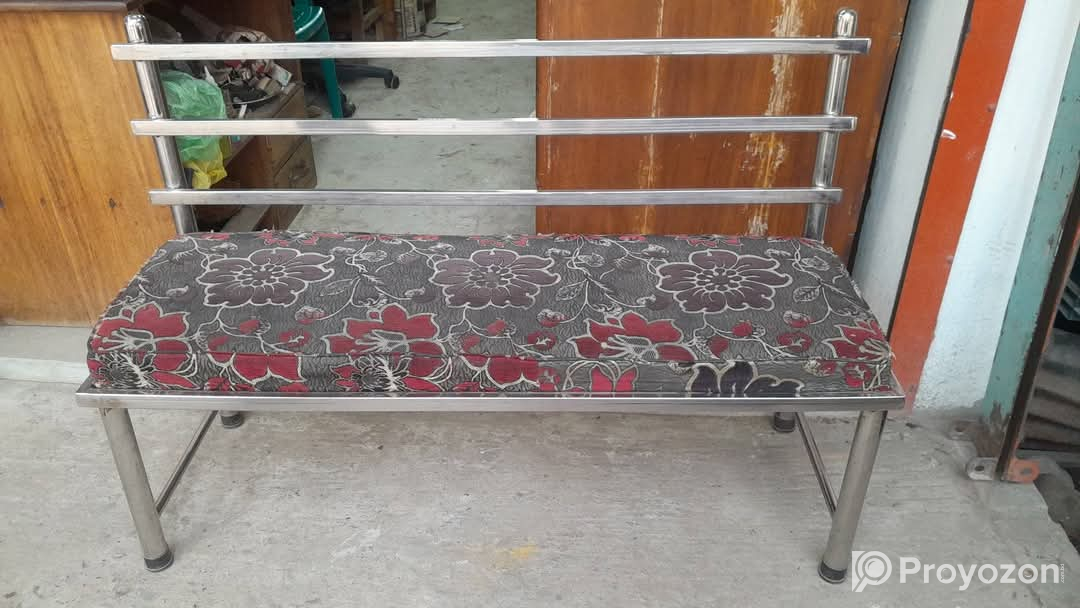 এস এস স্টিলের সোফা ৩ সিটের বিক্রয় করা হবে