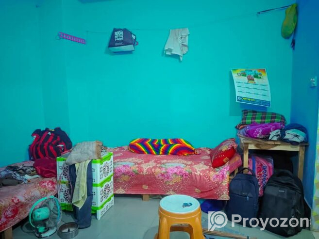 একটি সিঙ্গেল সিট ভাড়া দেওয়া হবে