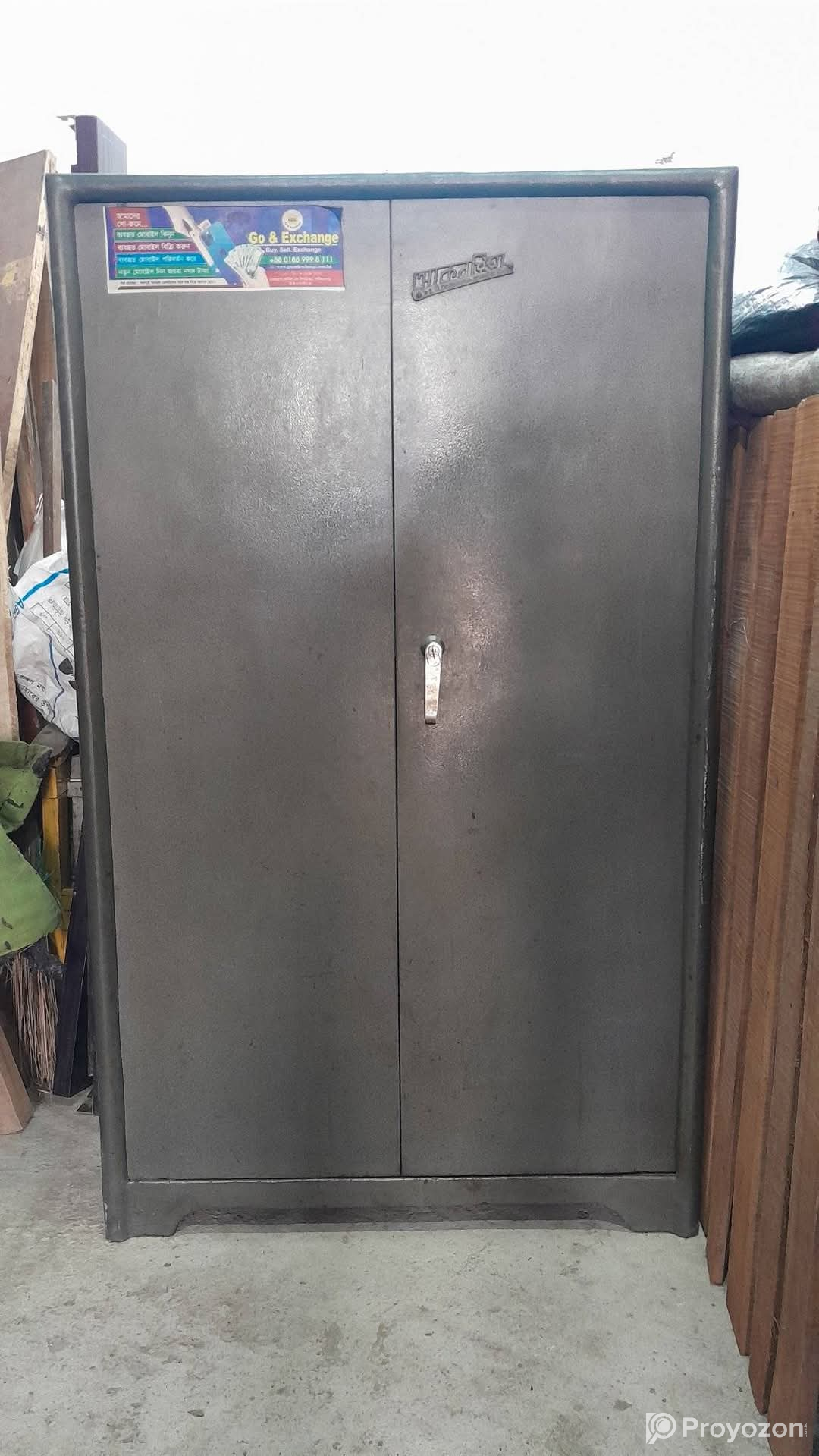 স্টিলের আলমারী ৩/৫ ফিট বিক্রয় করা হবে