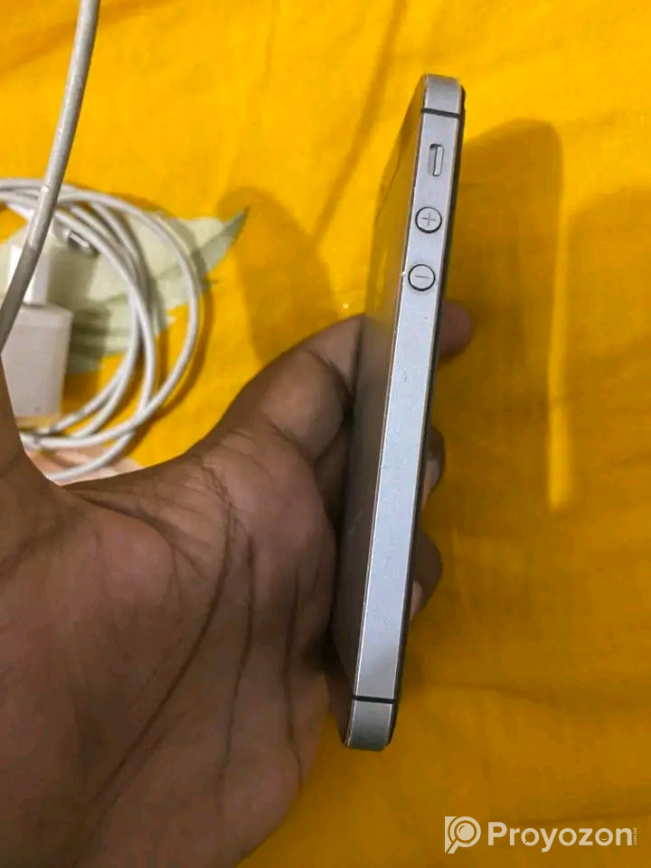 Apple I phone 5 for sell