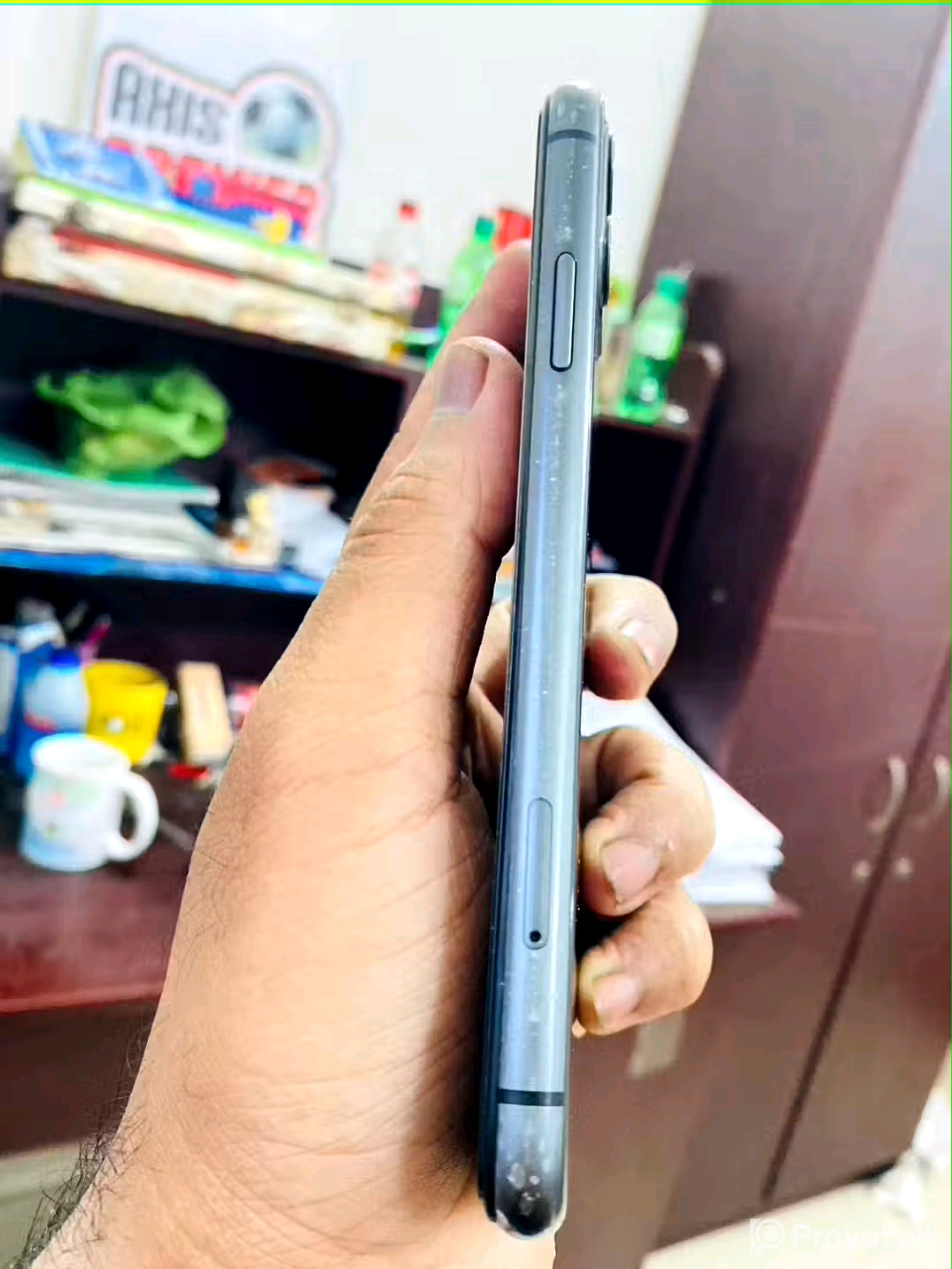 iPhone 11sell kora hoby