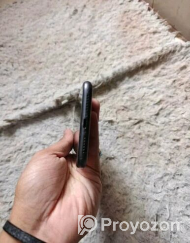 I phone 11 for sell