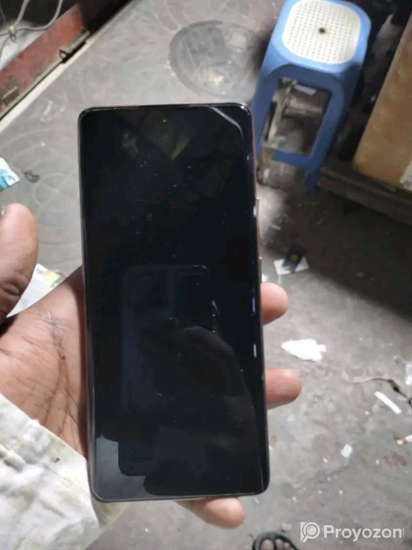 Realme. 11 pro. Sell deoya hoby