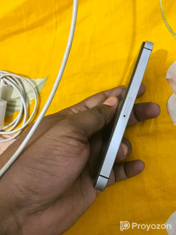 Apple I phone 5 for sell