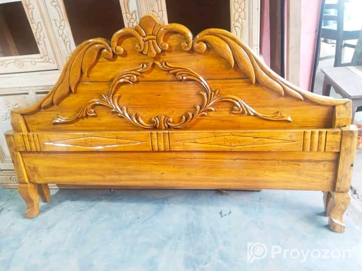 একটি খাট বিক্রি করা হবে।