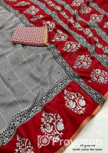 ডিজিটাল প্রিন্ট শাড়ি বিক্রি করা হবে।