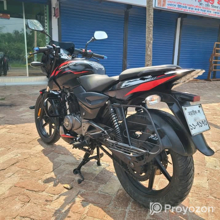 একটি মোটরসাইকেল বিক্রি করা হবে।