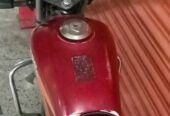 একটি মোটরসাইকেল বিক্রি করা হবে।