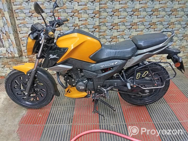 একটি মোটরসাইকেল বিক্রি করা হবে।