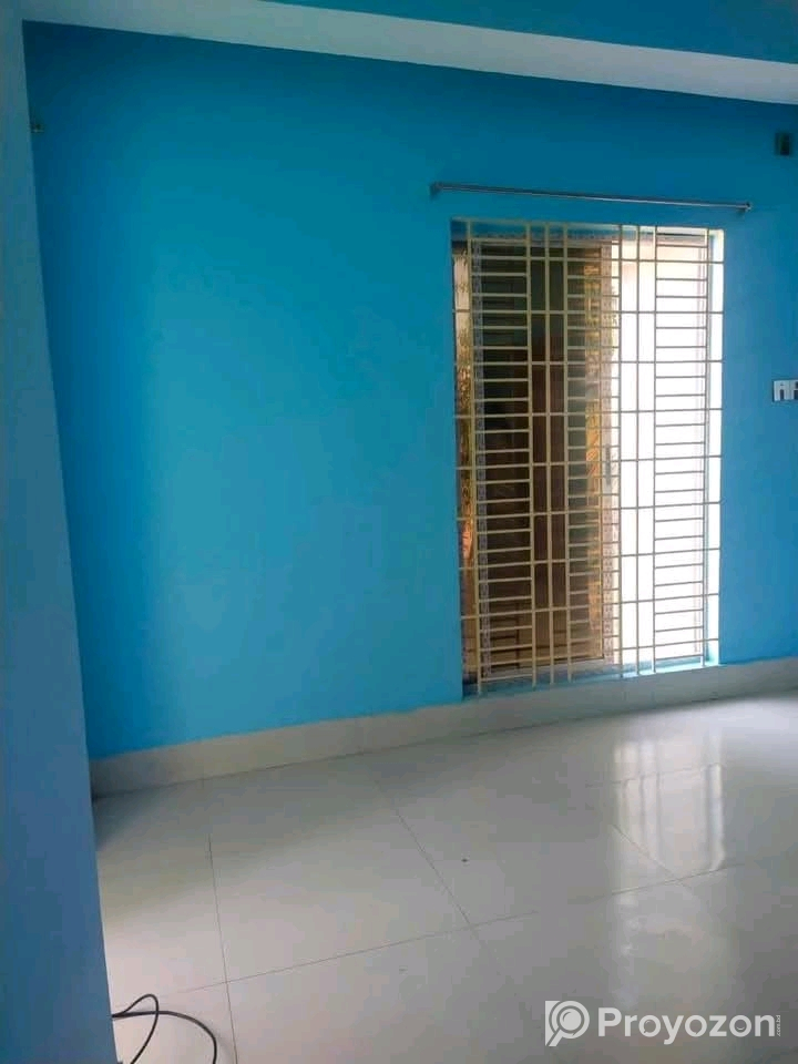 বাড়ি ভাড়া দেওয়া হবে।