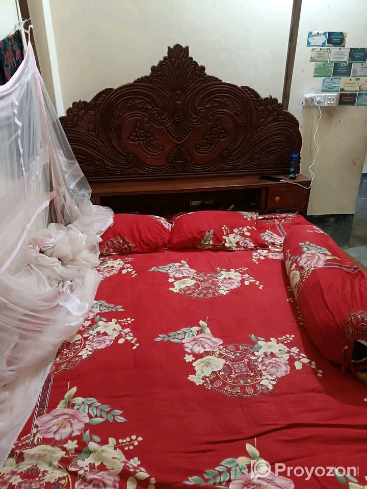 একটি খাট বিক্রি করা হবে।