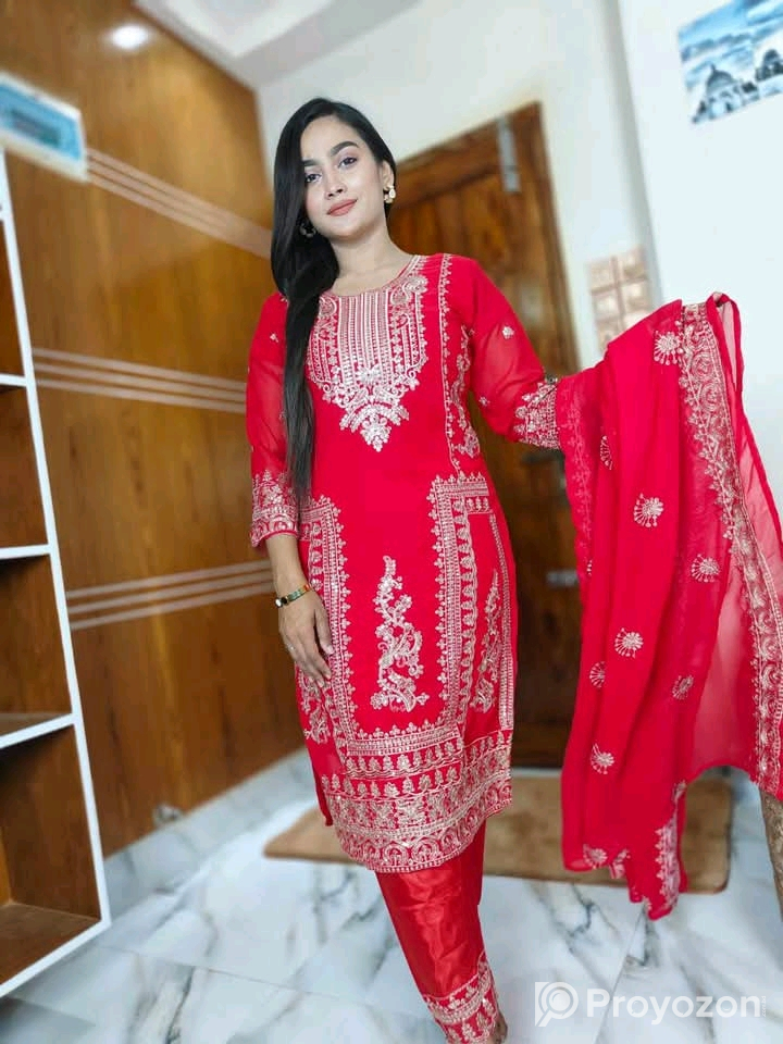 থ্রি পিস বিক্রি করা হবে।