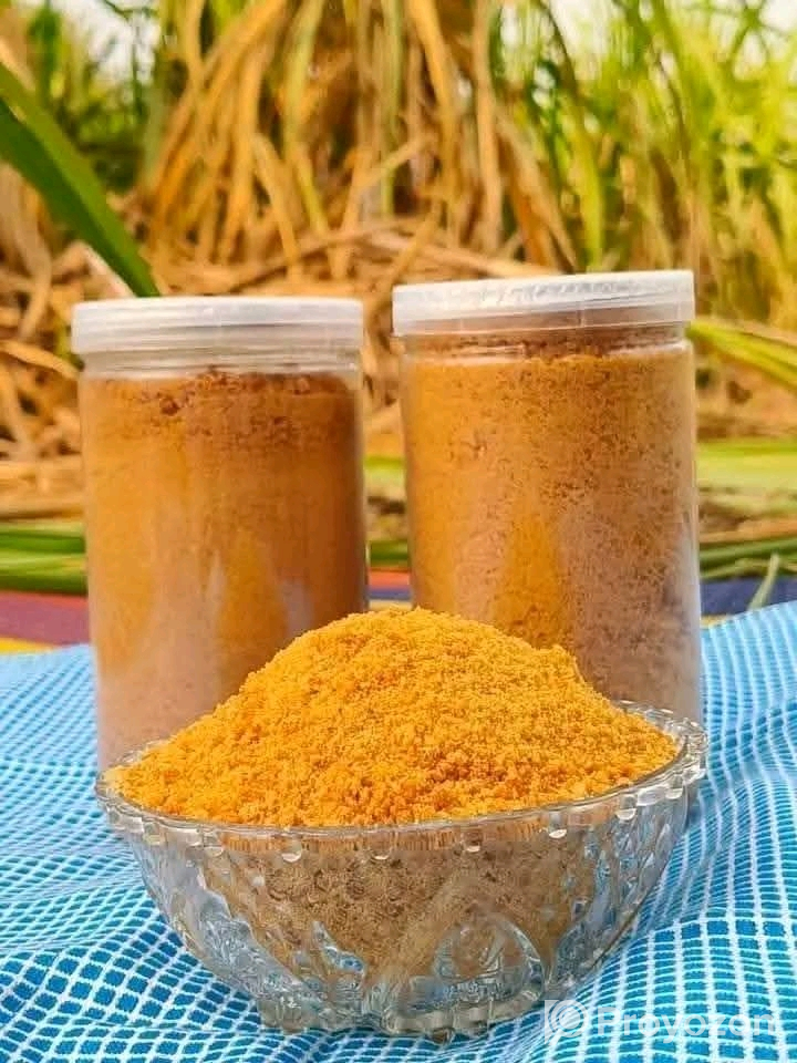 আখের লাল চিনি বিক্রি করা হবে।