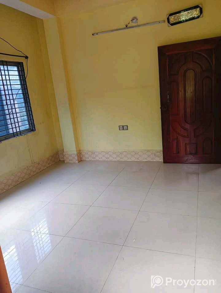 বাড়ি ভাড়া দেওয়া হবে।