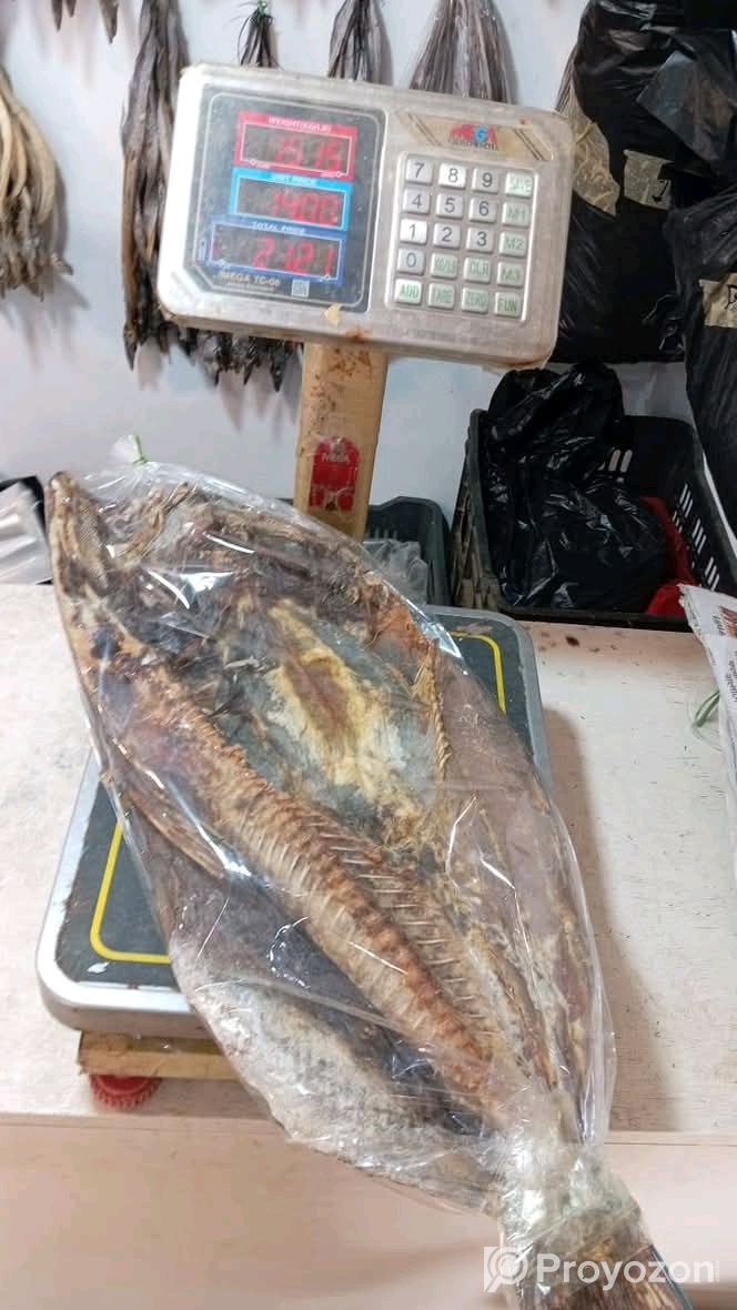 শুঁটকি মাছ অর্ডার নেওয়া হয়।