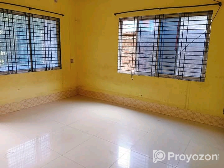 বাড়ি ভাড়া দেওয়া হবে।