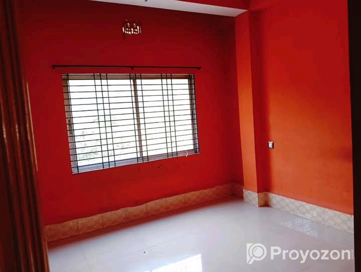 বাড়ি ভাড়া দেওয়া হবে।