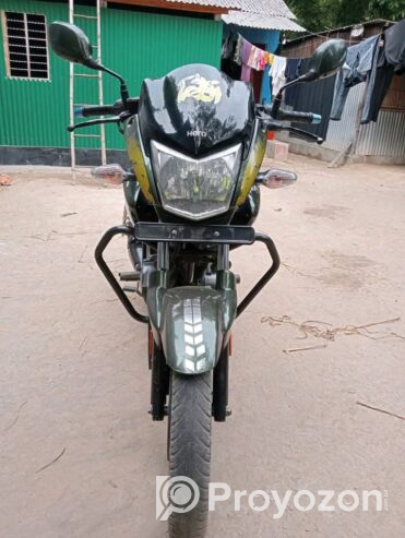 একটি মোটরসাইকেল বিক্রি করা হবে।