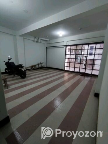 রুমের একটি ফ্ল্যাট ভাড়া দেওয়া হবে।
