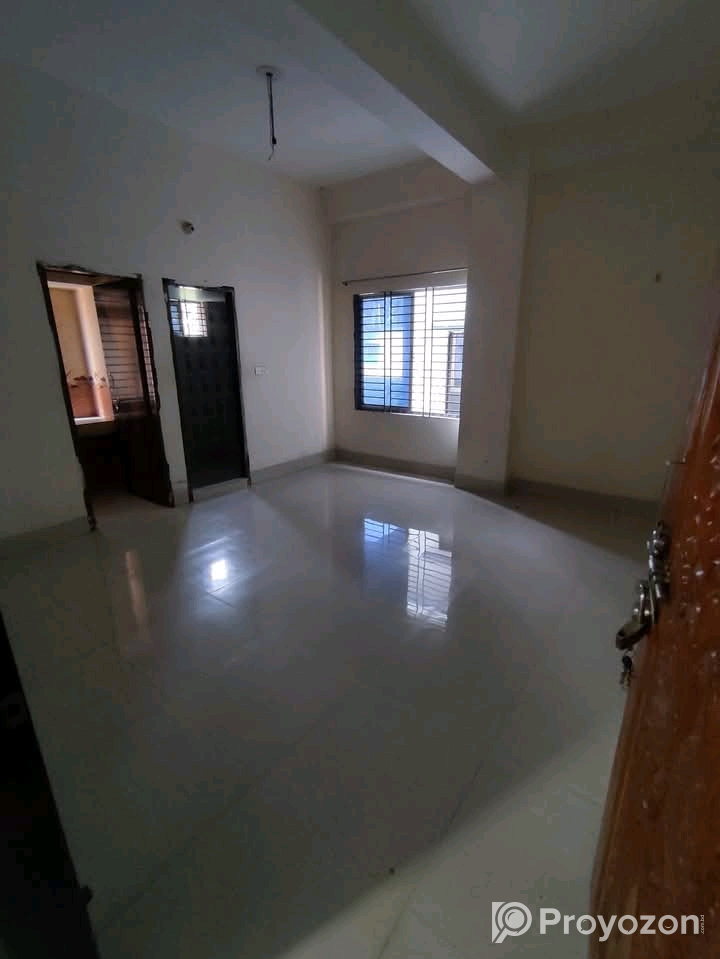 রুমের একটি ফ্ল্যাট ভাড়া দেওয়া হবে।