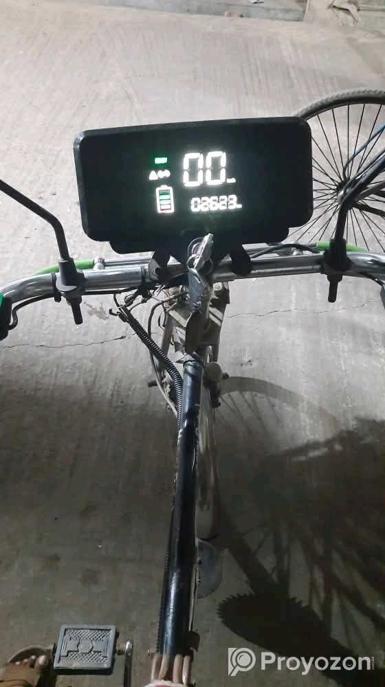 একটি ভ্যান বিক্রি করা হবে।