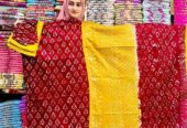 টাই-ডাই বাটিক থ্রি পিস বিক্রি করা হবে।