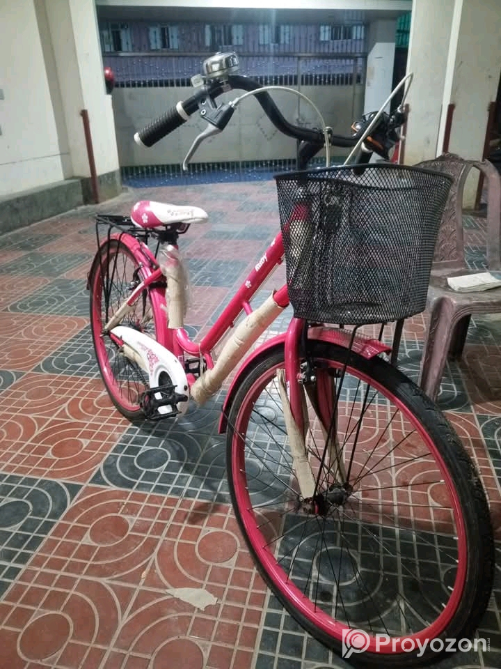 একটি বাইসাইকেল বিক্রি করা হবে