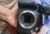 Canon 700d (Used)