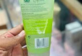 Simple refreshing Face Wash স্কিনের জন্য পারফেক্ট।