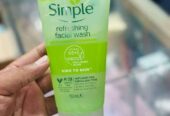 Simple refreshing Face Wash স্কিনের জন্য পারফেক্ট।
