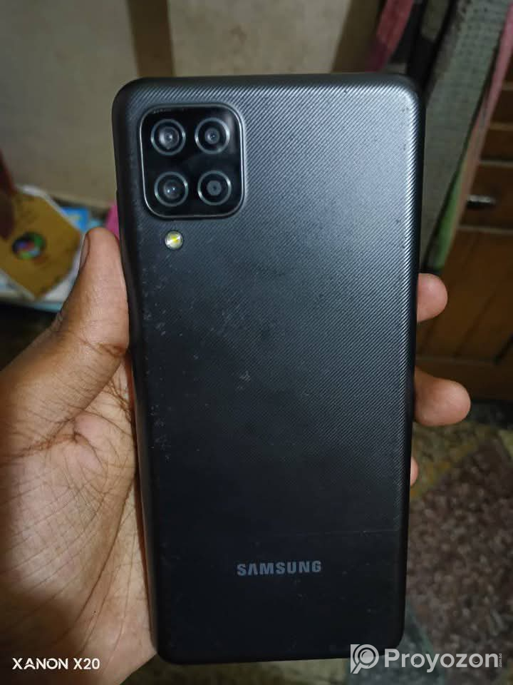 Samsung M12 Ram/Rom : 6/128