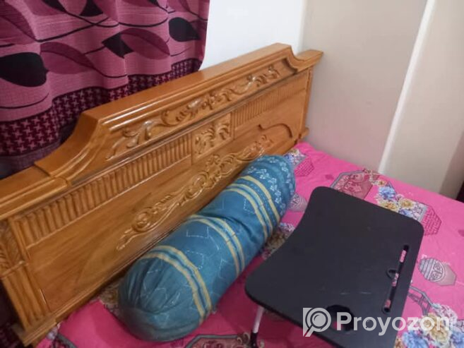 খাট টি সেল করা হবে।