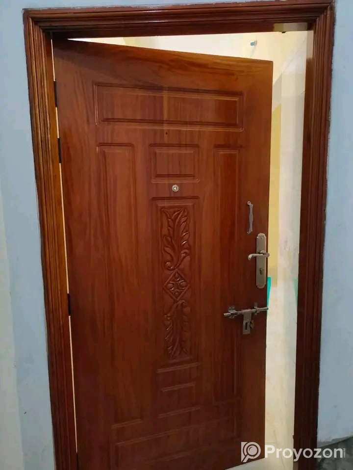 কাজীপাড়া রোড,আমতলা মোড়ের আগে বাসা ভাড়া দেওয়া হবে