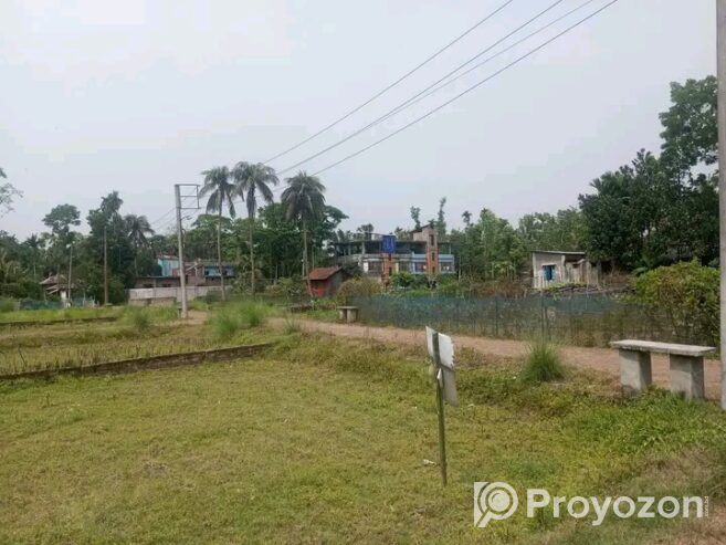 ৪ শতাংশ ৫৮ পয়েন্ট জমি বিক্রি হবে