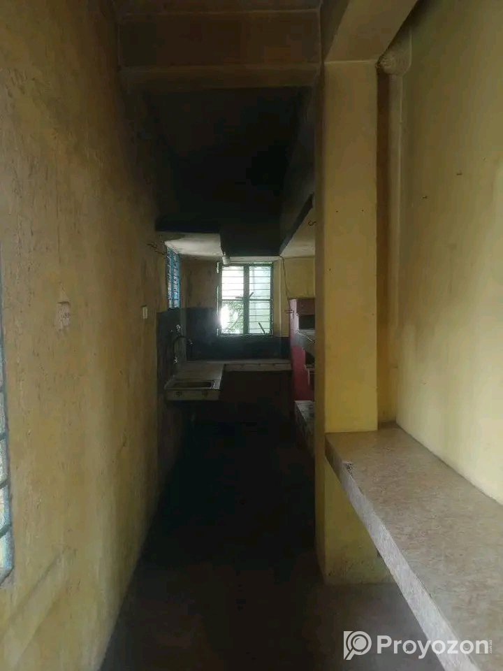 ৪ তলা ভাড়া হবে