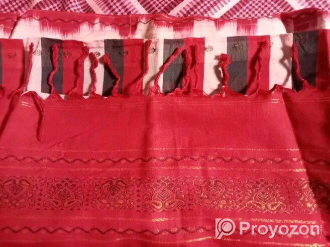 সুতির শাড়ি সেল হবে