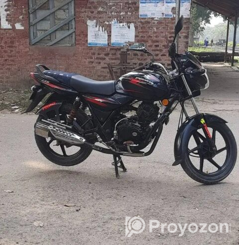 ডিসকভার ১৩৫ বাইক বিক্রি হবে