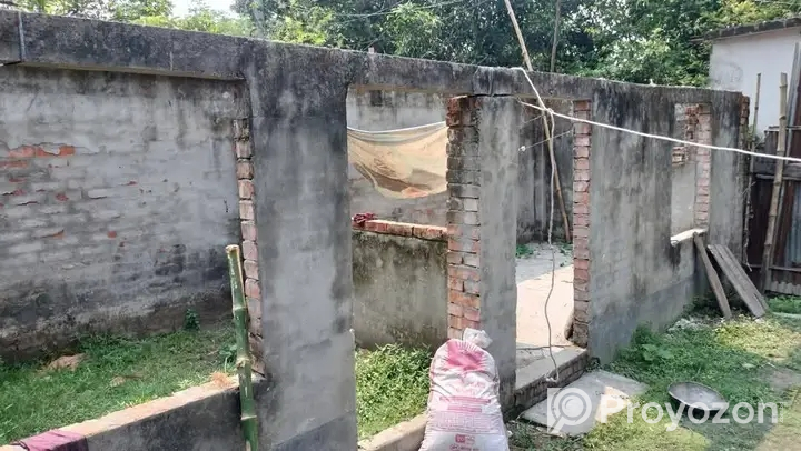 বাড়ীসহ জমি বিক্রয় হইবে