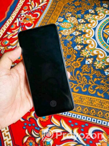 Realme 8 for sell