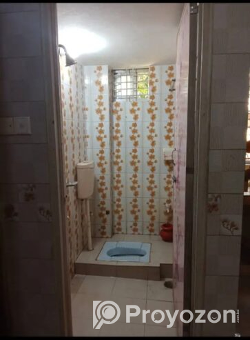ফ্যামিলি বাসা ভাড়া দেওয়া হবে ।