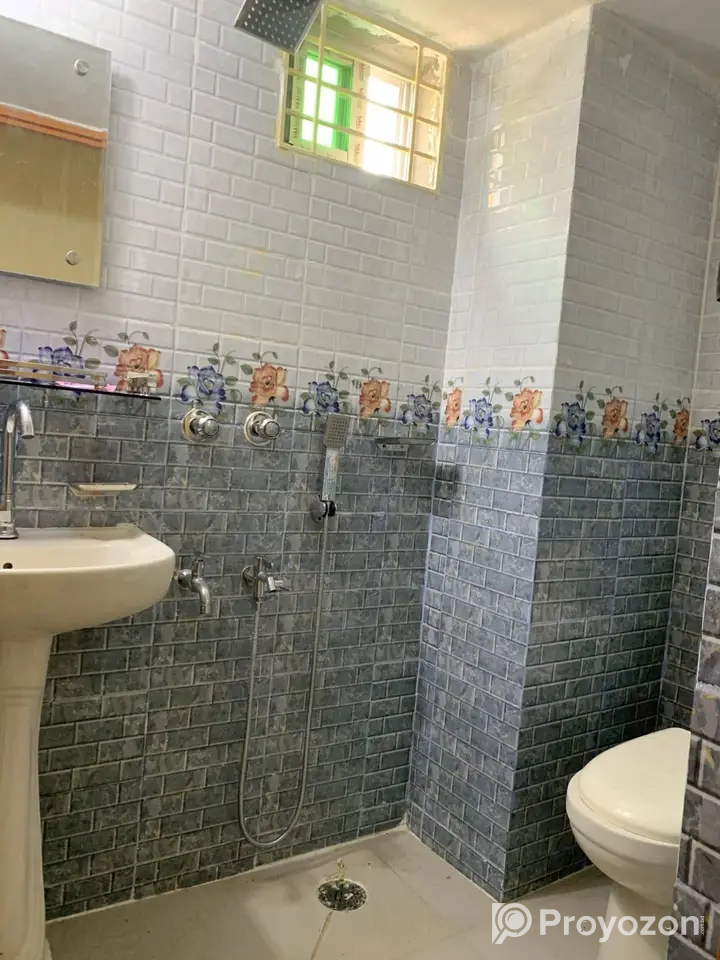 ভাড়ার জন্য আকর্ষণীয় বাসা