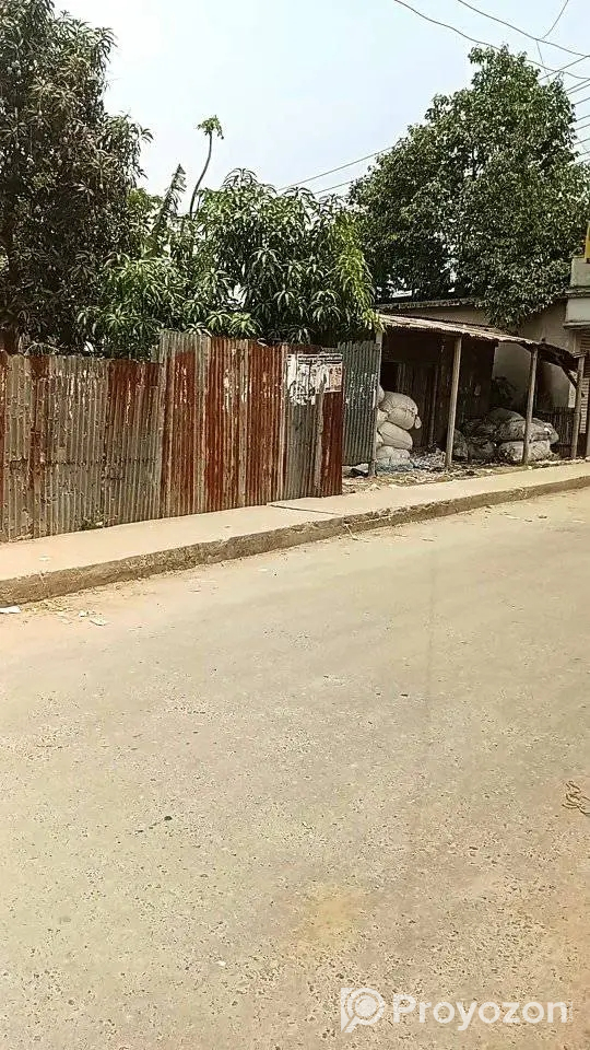 জমি বিক্রয় করা হইবে