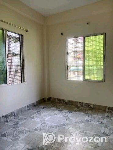 নিচ তলায় জুন মাসে ১ তারিখ ভাড়া হবে