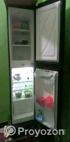 ওয়ালটন ফ্রিজ ১৭৬ লিটার বিক্রি হবে