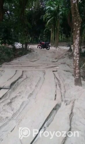 জমি বিক্রি হবে জমির পরিমাণ ৬ শতাংশ ৭৭ পয়েন্ট