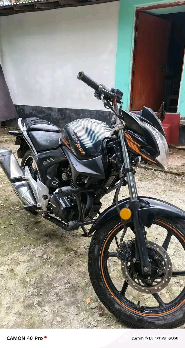 ১৮ মডেল দুই বছরের কাগজ করানো বাইক বিক্রি হবে