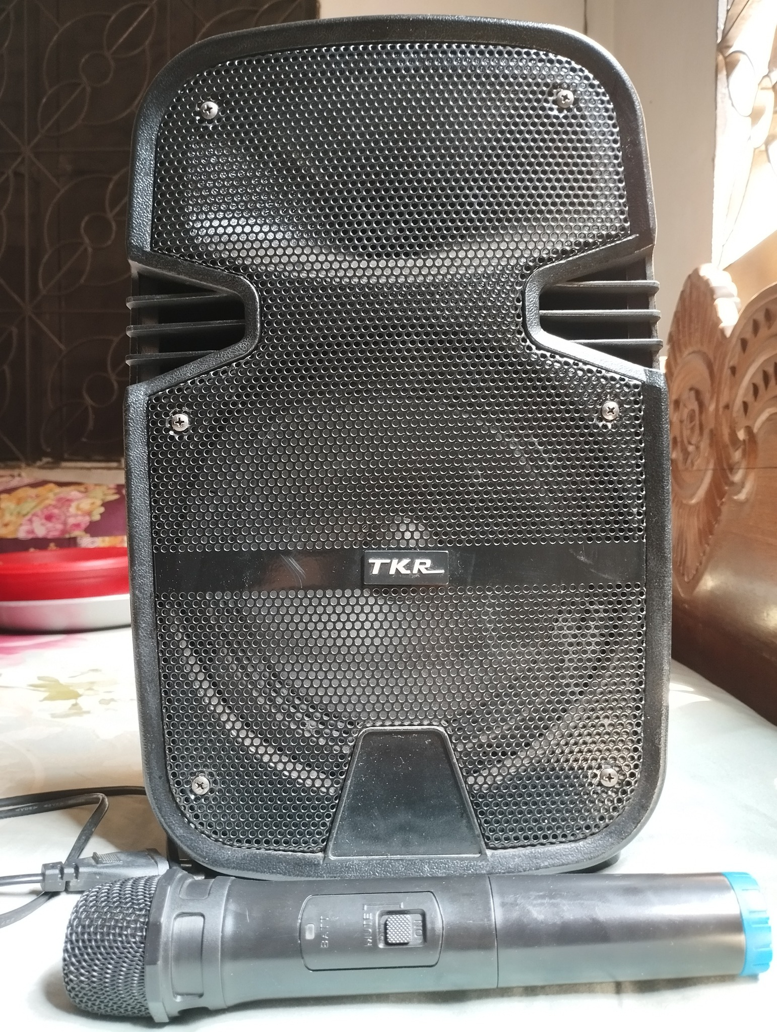 80 Trolley Speaker Sell Hobe