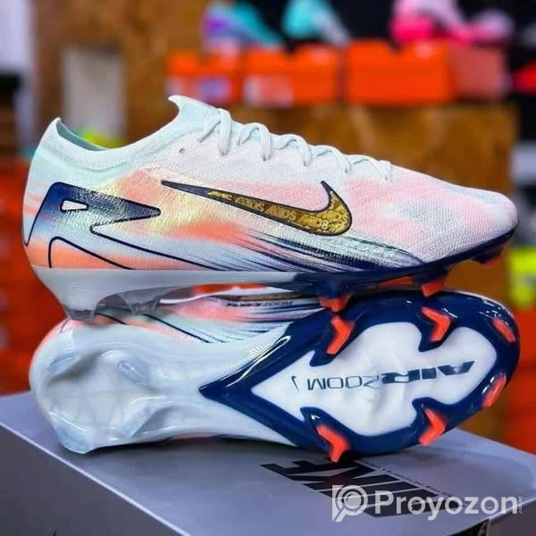 বুট . বিক্রি করা হবে